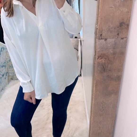 Jodifl white top size medium oversized - Picture 3 of 7